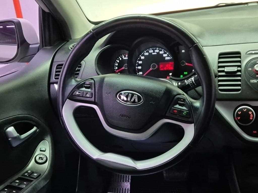 KIA Morning - Vista 9