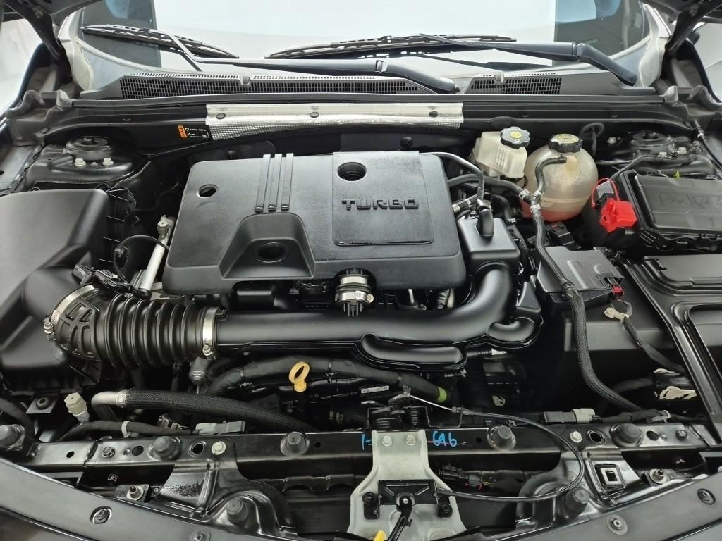 Chevrolet Malibu - Vista 5