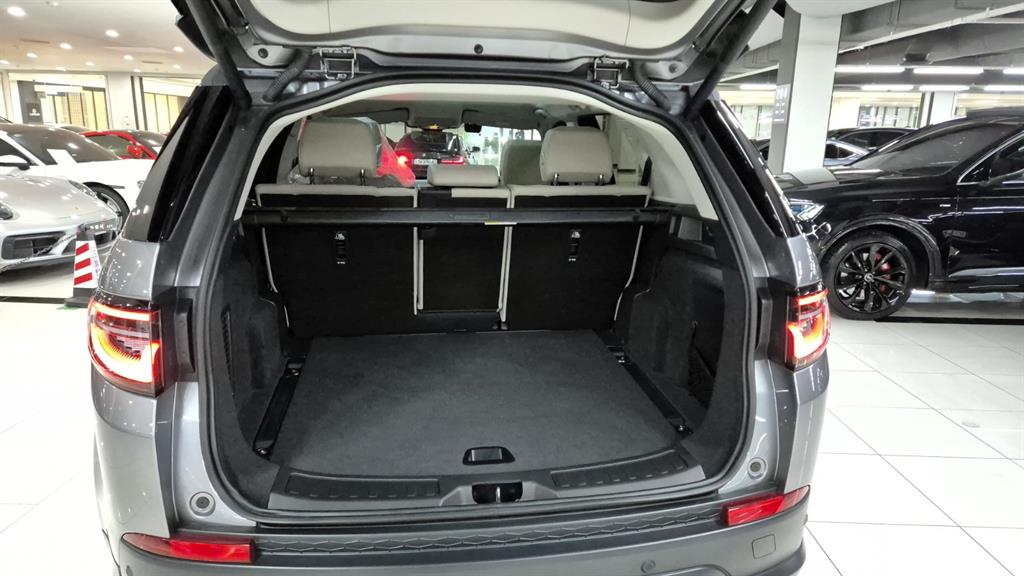 Land Rover Discovery Sports - Vista 6