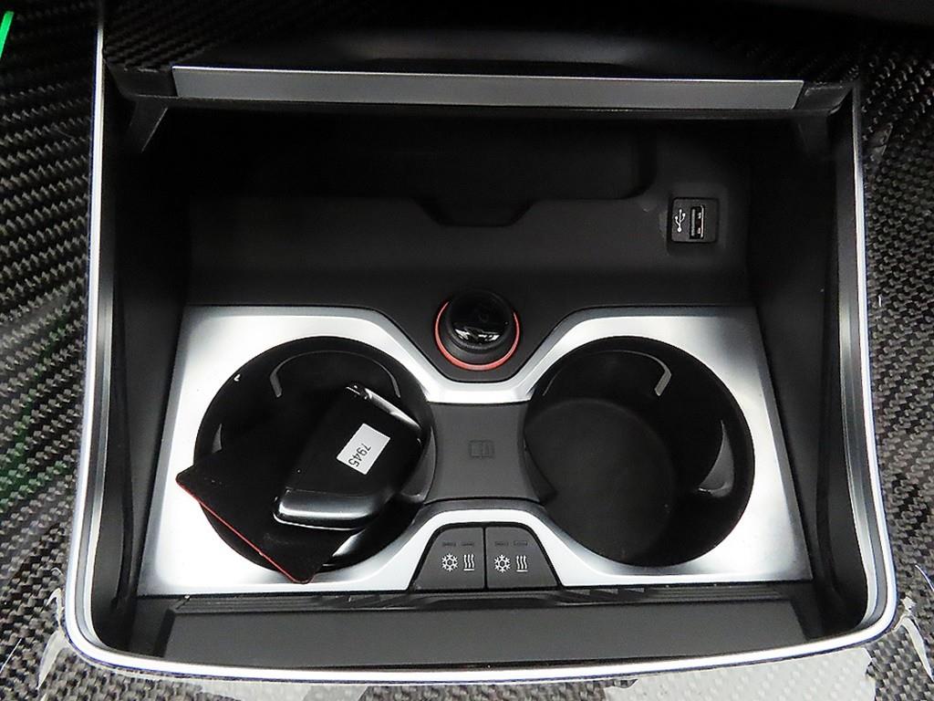 BMW X6 2021 Blanco - Importación desde Corea - HF Imports Iquique - Foto 13