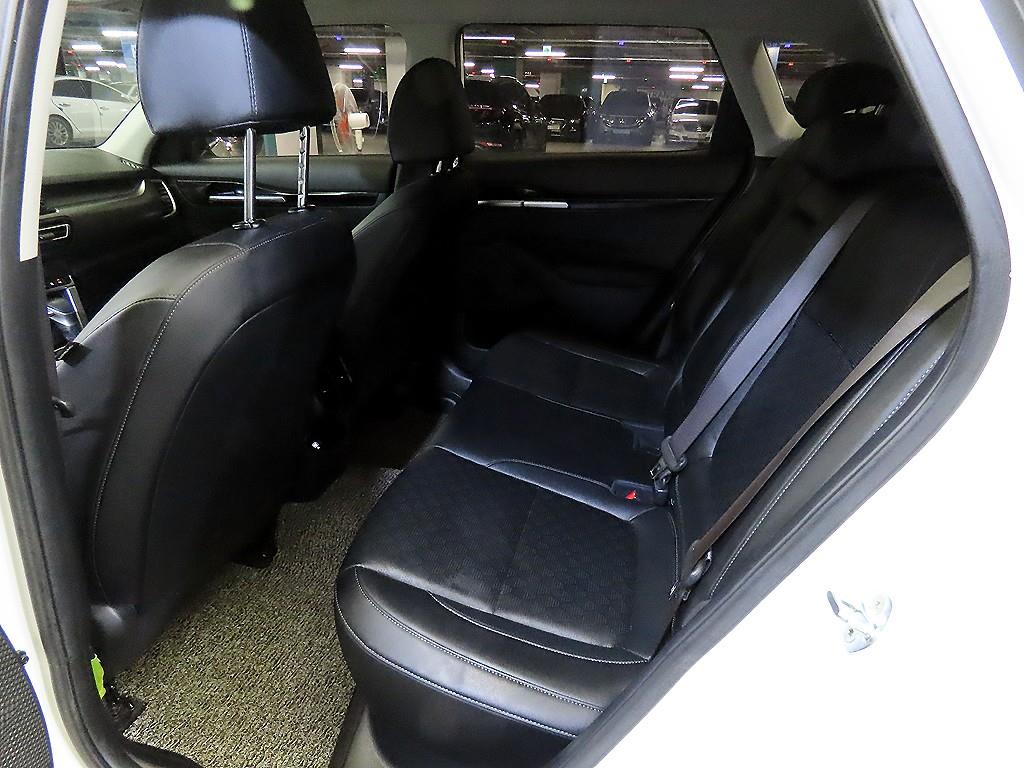 KIA Seltos - Vista 7