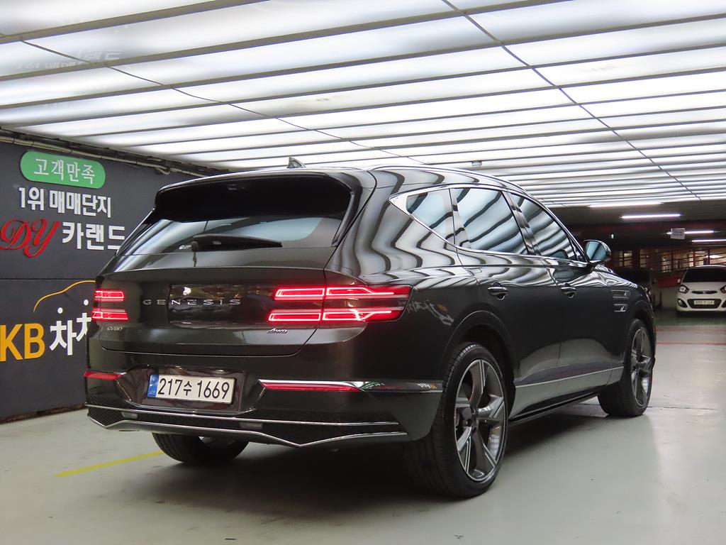 Genesis GV80 - Vista 4