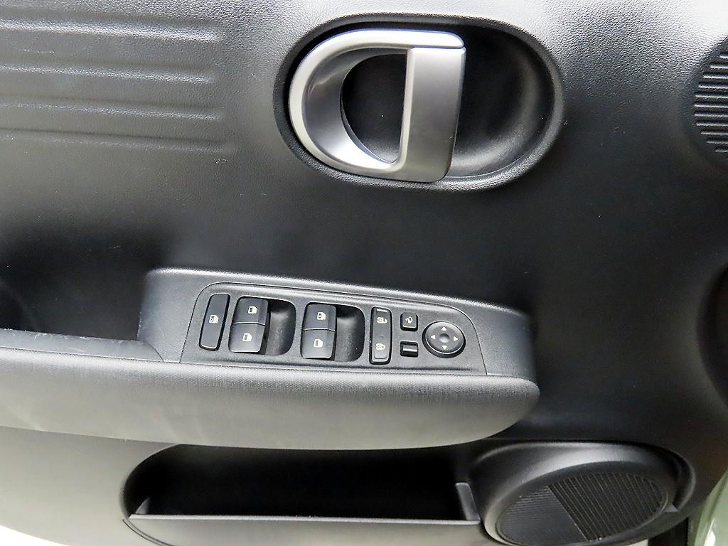 HYUNDAI Casper - Vista 11