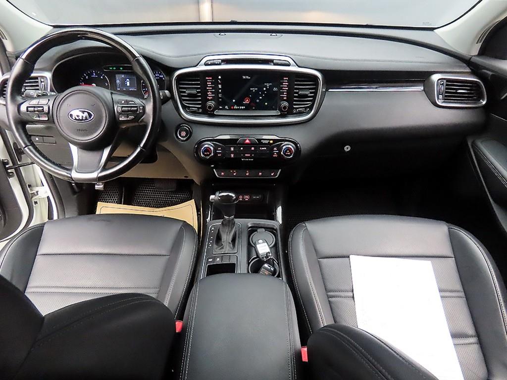 KIA Sorento - Vista 7