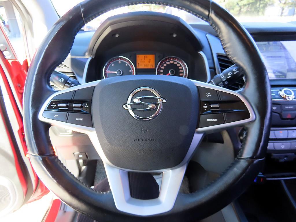 Ssangyong Korando - Vista 8