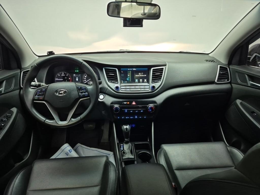 HYUNDAI Tucson - Vista 7