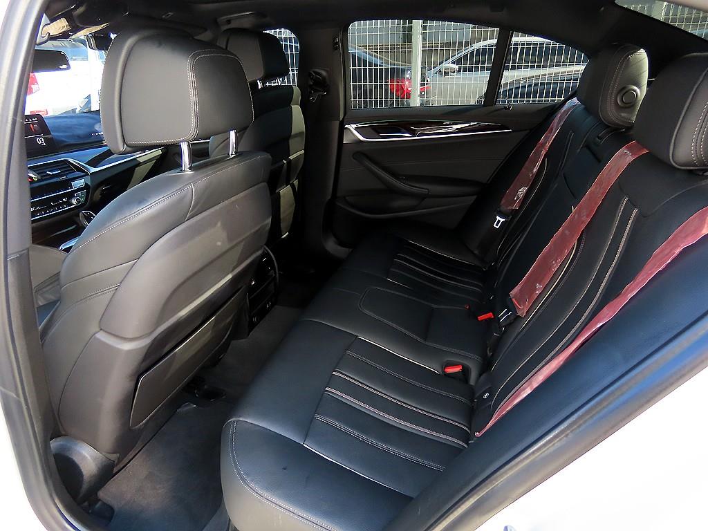 BMW 5 Series - Vista 6