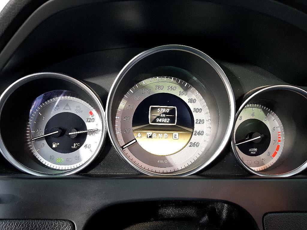 Mercedes Benz C Class - Vista 7