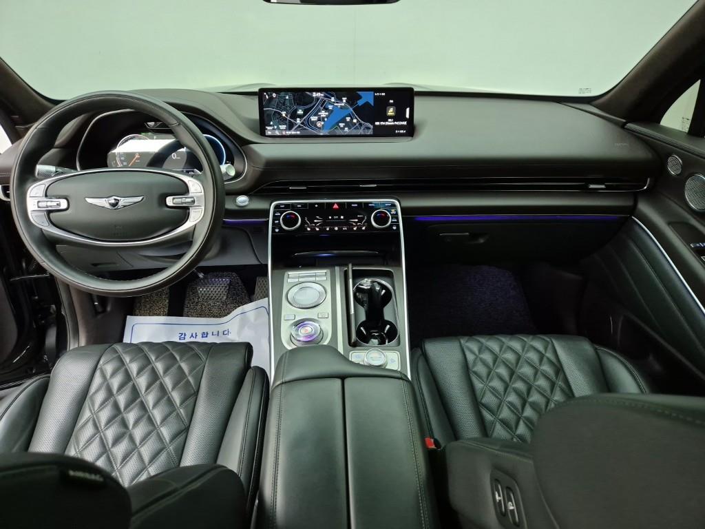 Genesis GV80 - Vista 5