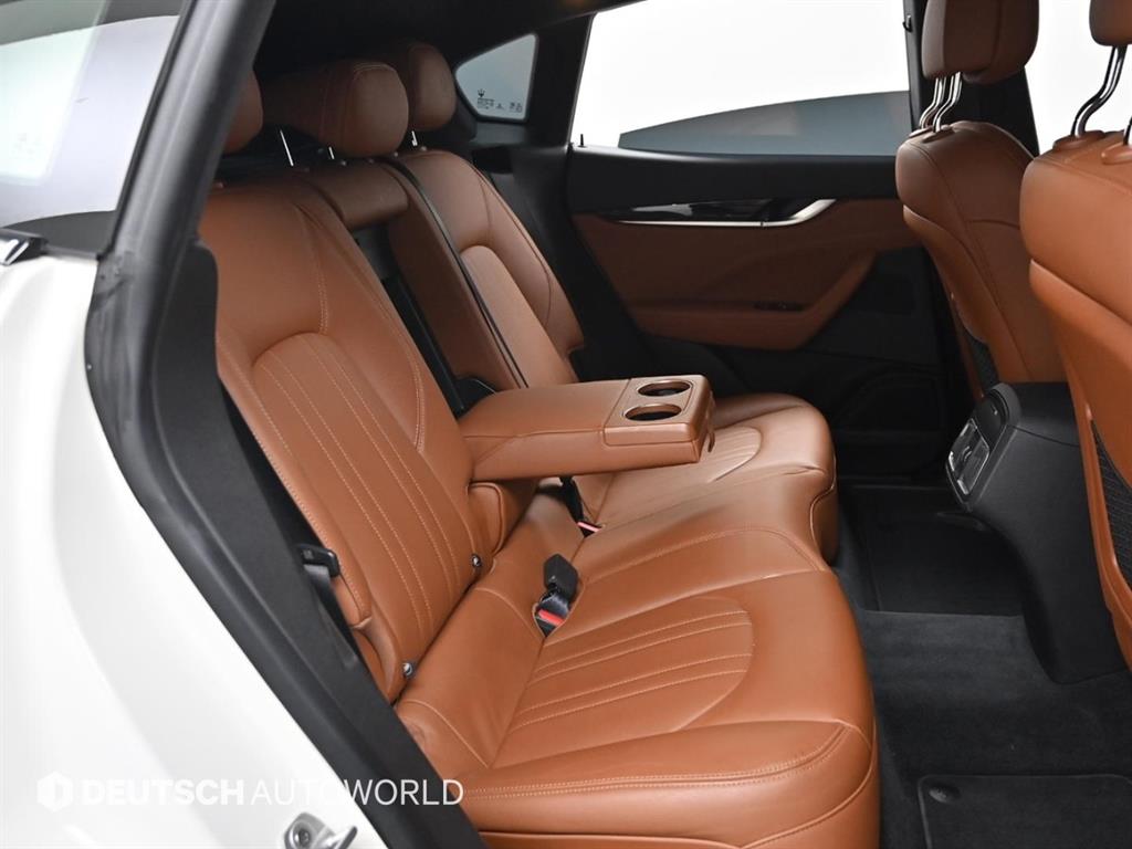 Maserati Levante - Vista 11