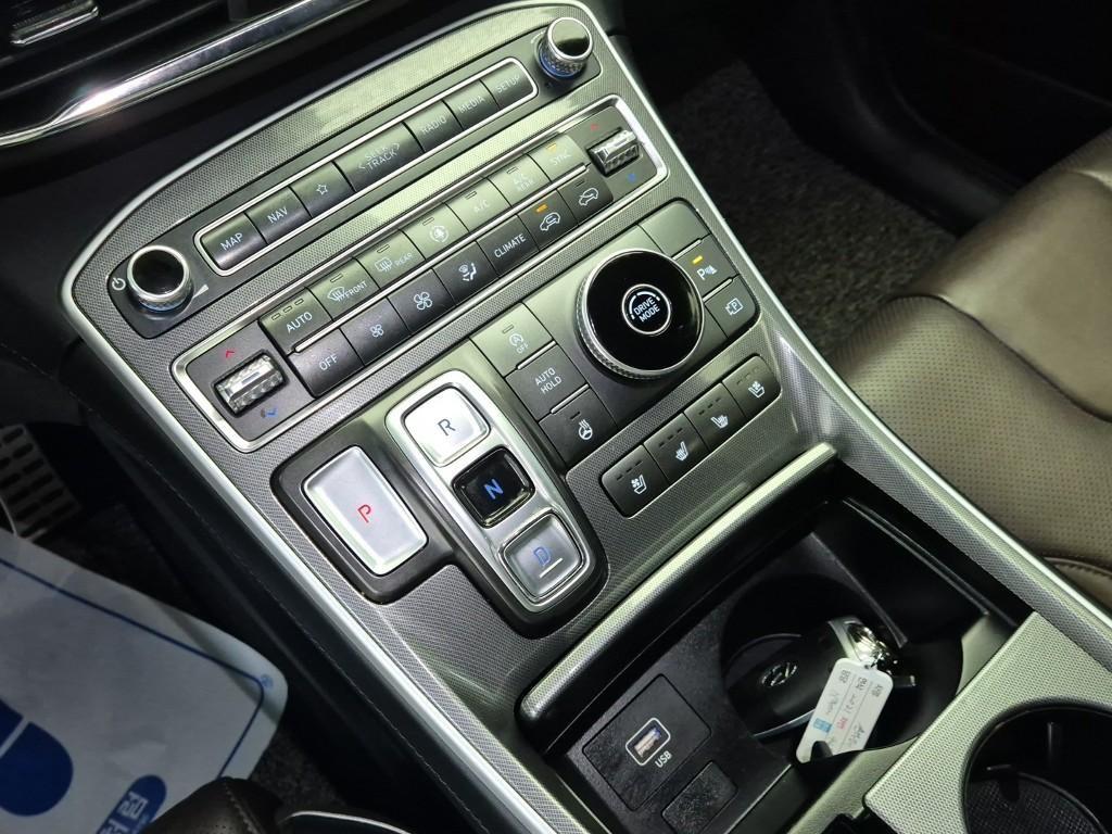 HYUNDAI Santa Fe - Vista 8