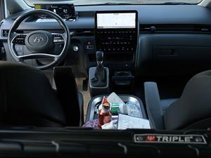 HYUNDAI Staria - Vista 10