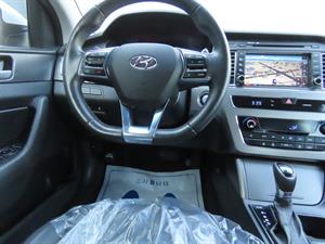 HYUNDAI Sonata - Vista 12