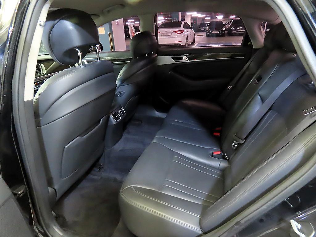 Genesis G80 - Vista 7