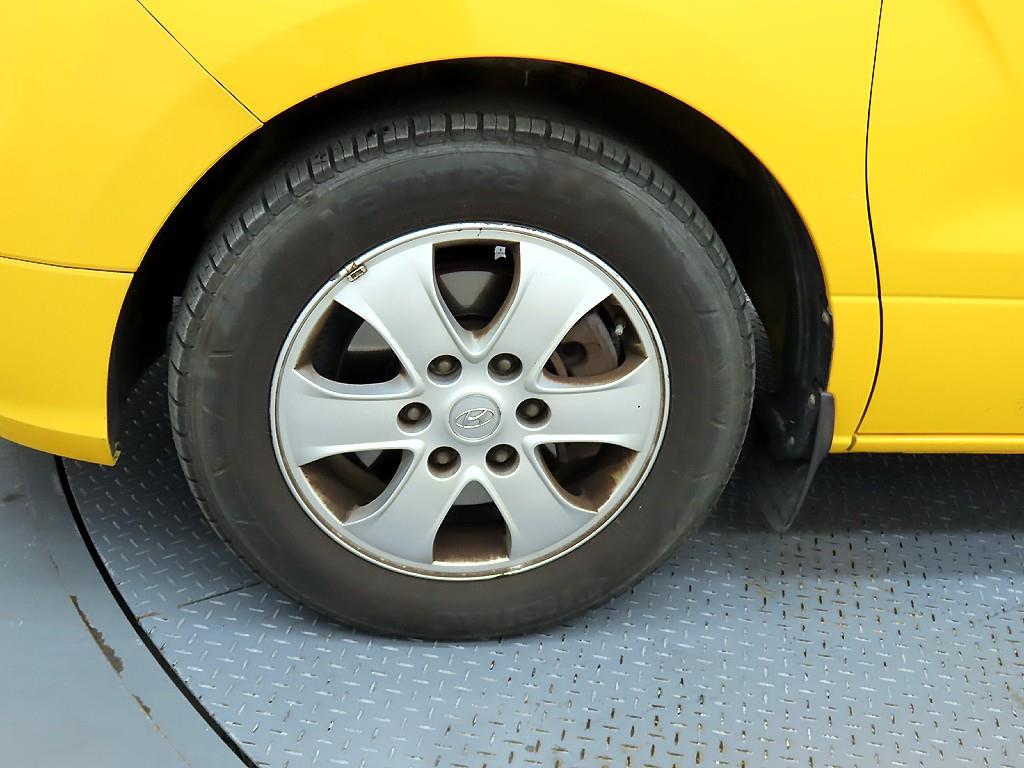 HYUNDAI Starex 2019 Amarillo - Importación desde Corea - HF Imports Iquique - Foto 20