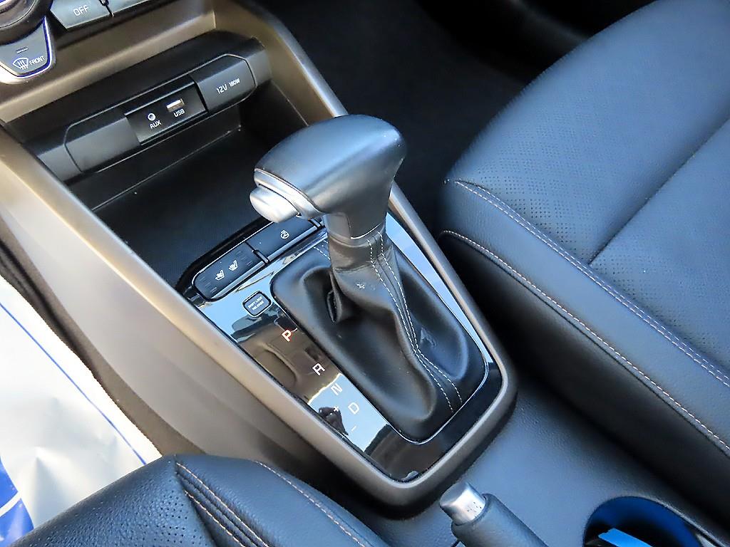 KIA Stonic - Vista 10