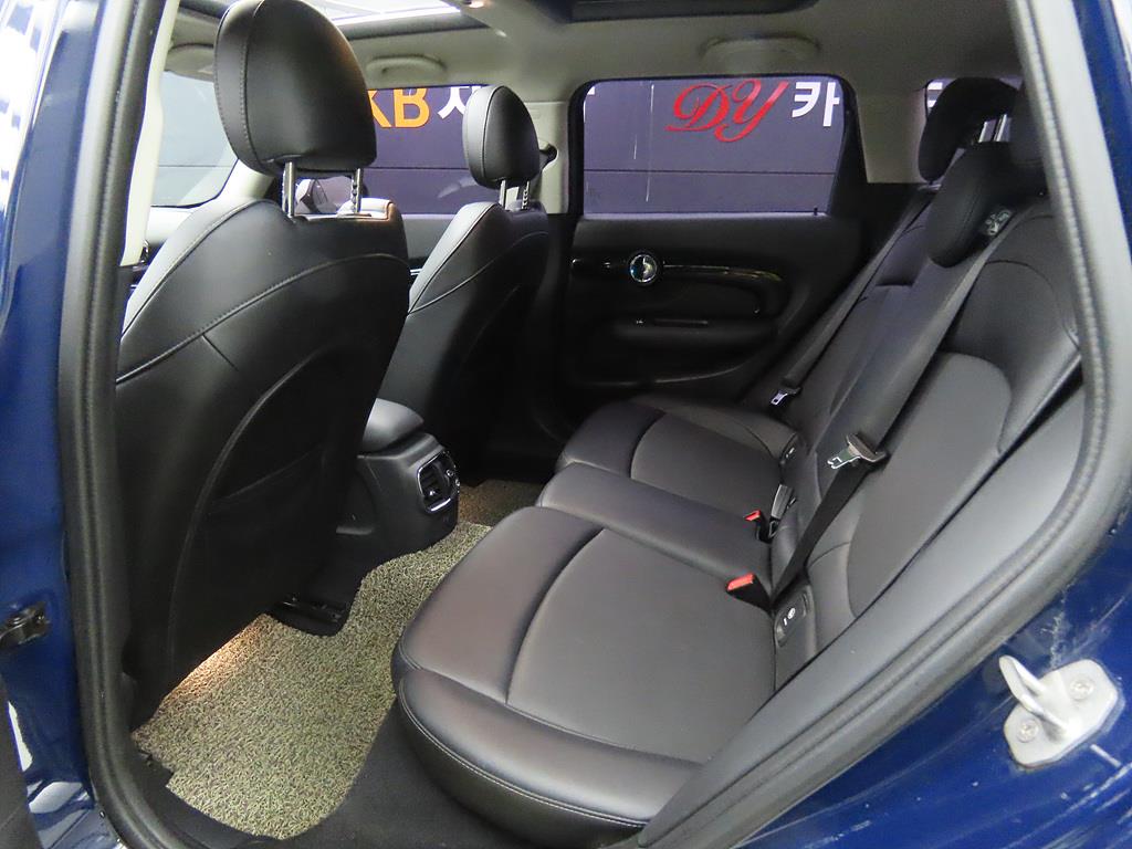 Mini Clubman - Vista 6