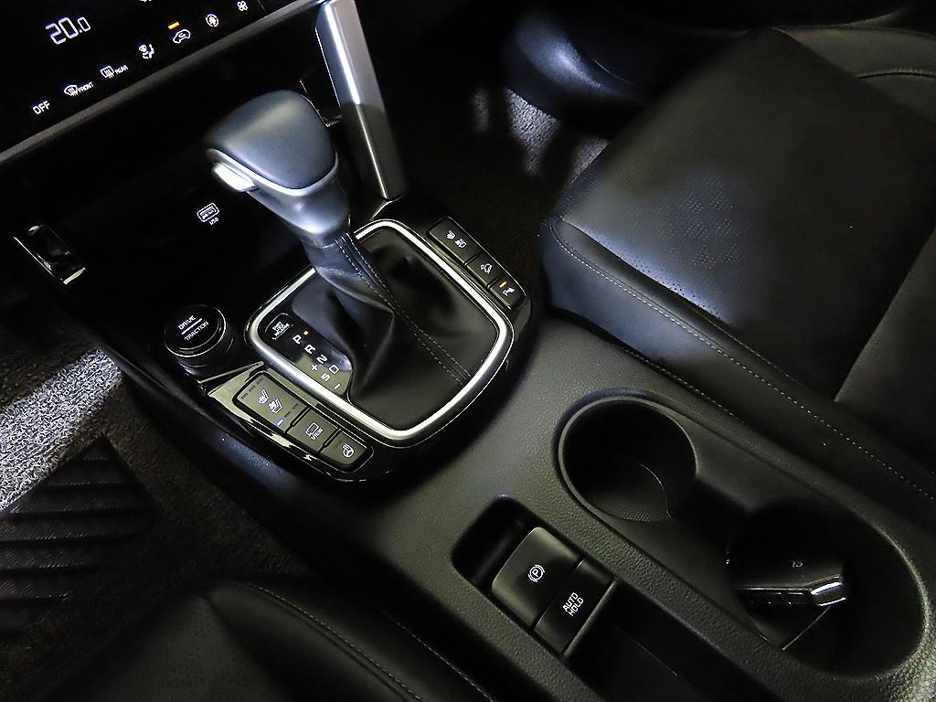 KIA Seltos - Vista 12