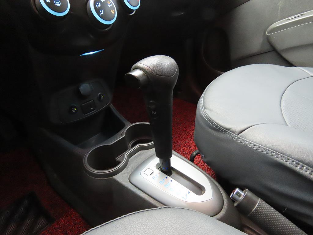 Chevrolet Spark - Vista 11