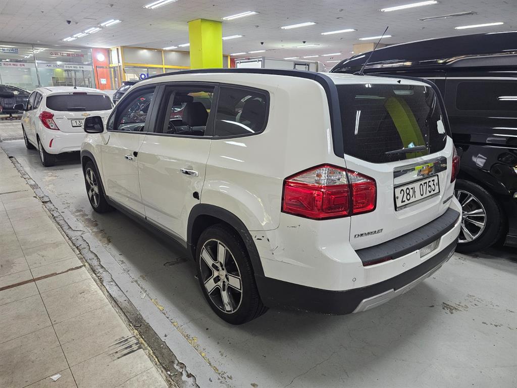 Chevrolet Orlando - Vista 3
