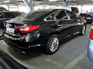 HYUNDAI Sonata - Vista 8