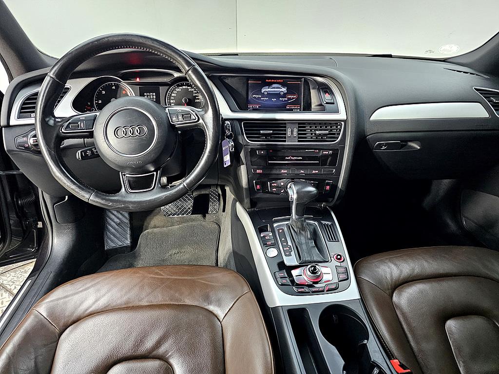 Audi A4 - Vista 5
