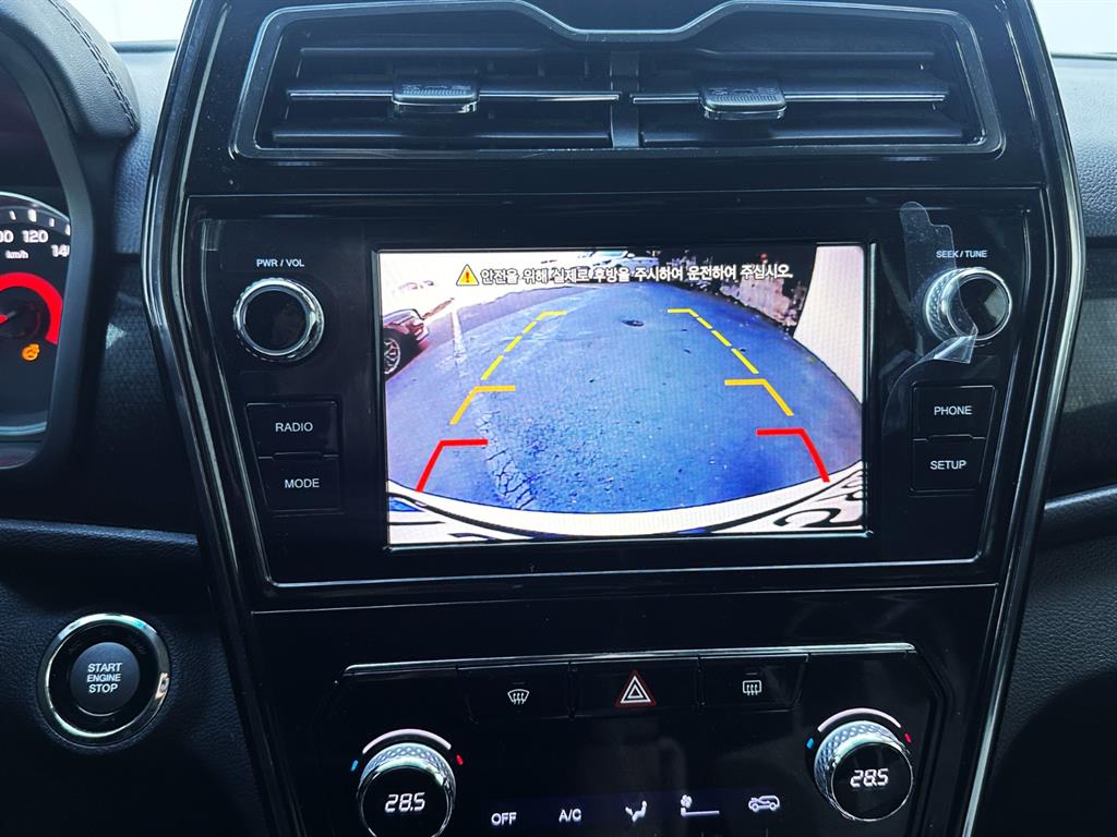 Ssangyong Tivoli - Vista 11