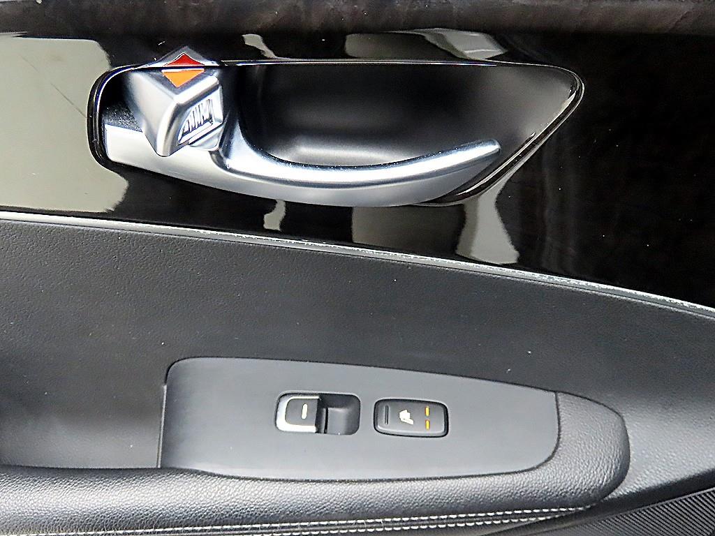 KIA Sorento - Vista 12