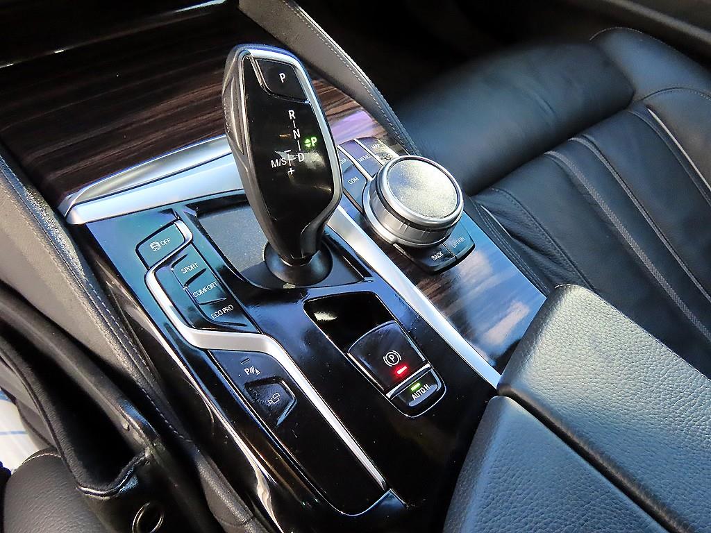 BMW 5 Series - Vista 11