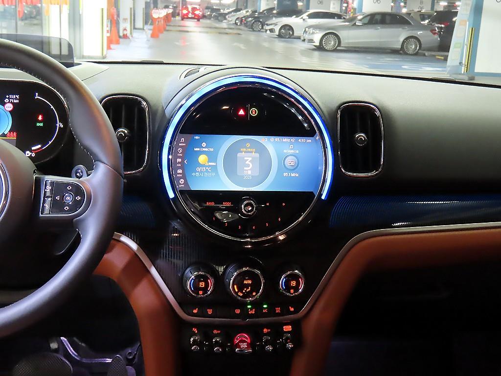 Mini Countryman - Vista 11