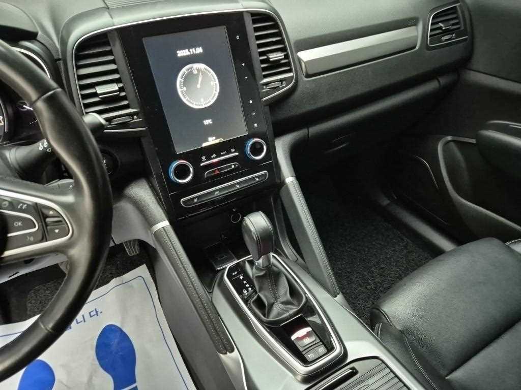 SAMSUNG QM6 - Vista 10