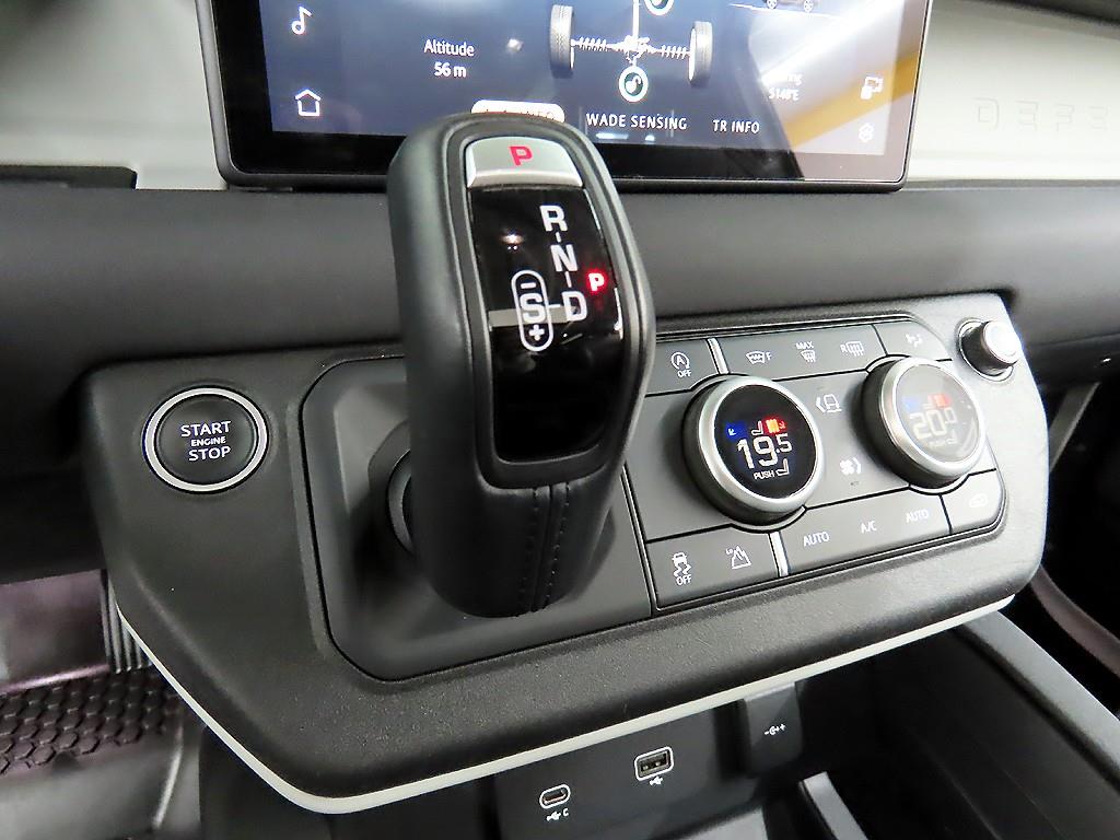 Land Rover Defender - Vista 10