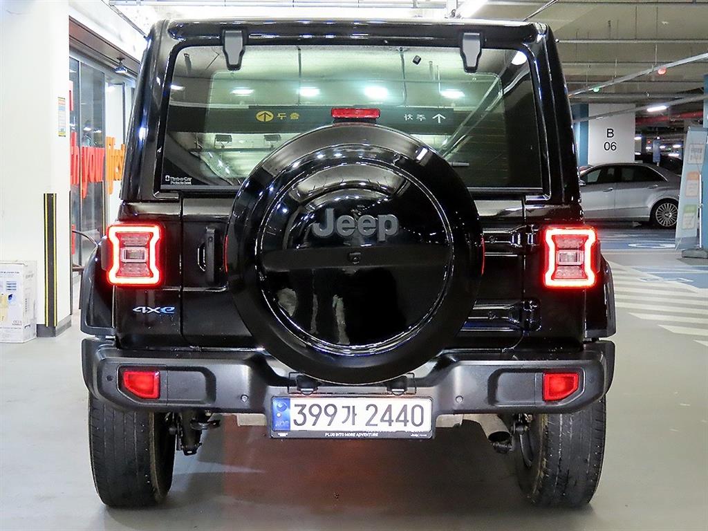 Jeep Wrangler - Vista 5
