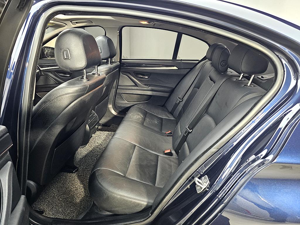 BMW 5 Series - Vista 9