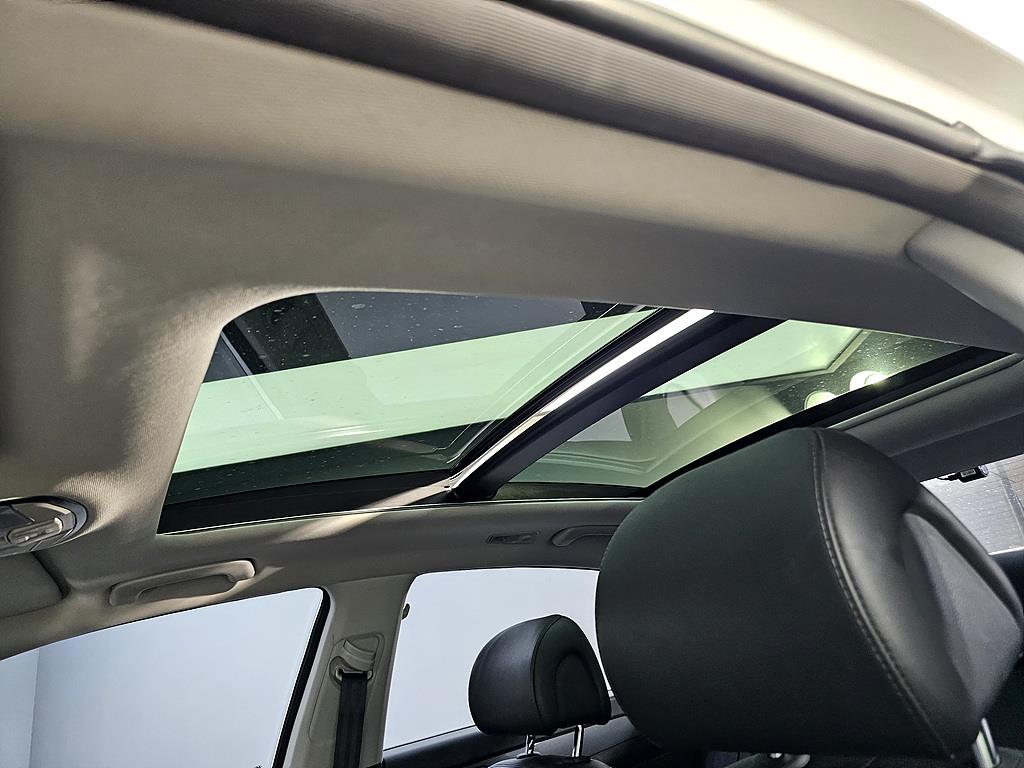 HYUNDAI Sonata - Vista 12