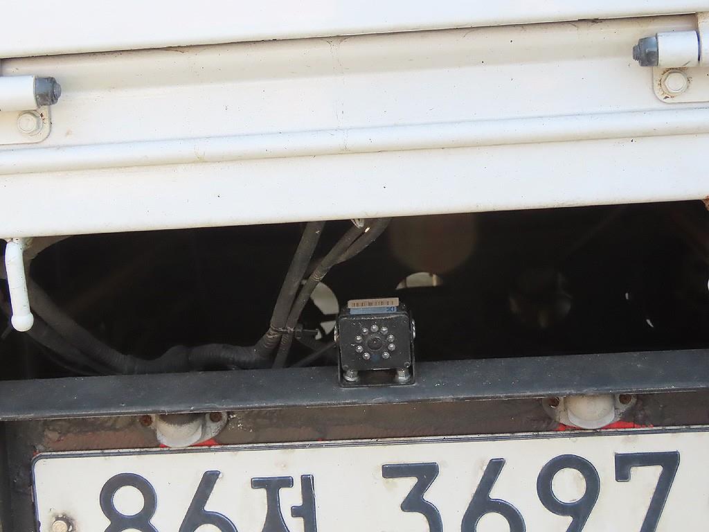 medium and large cargo Cargo 2017 Blanco - Importación desde Corea - HF Imports Iquique - Foto 8