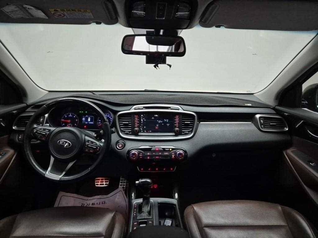 KIA Sorento - Vista 7