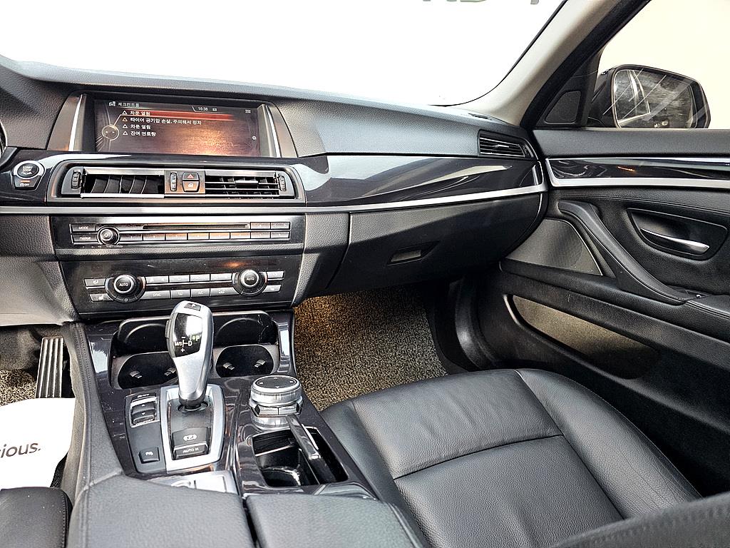 BMW 5 Series - Vista 10