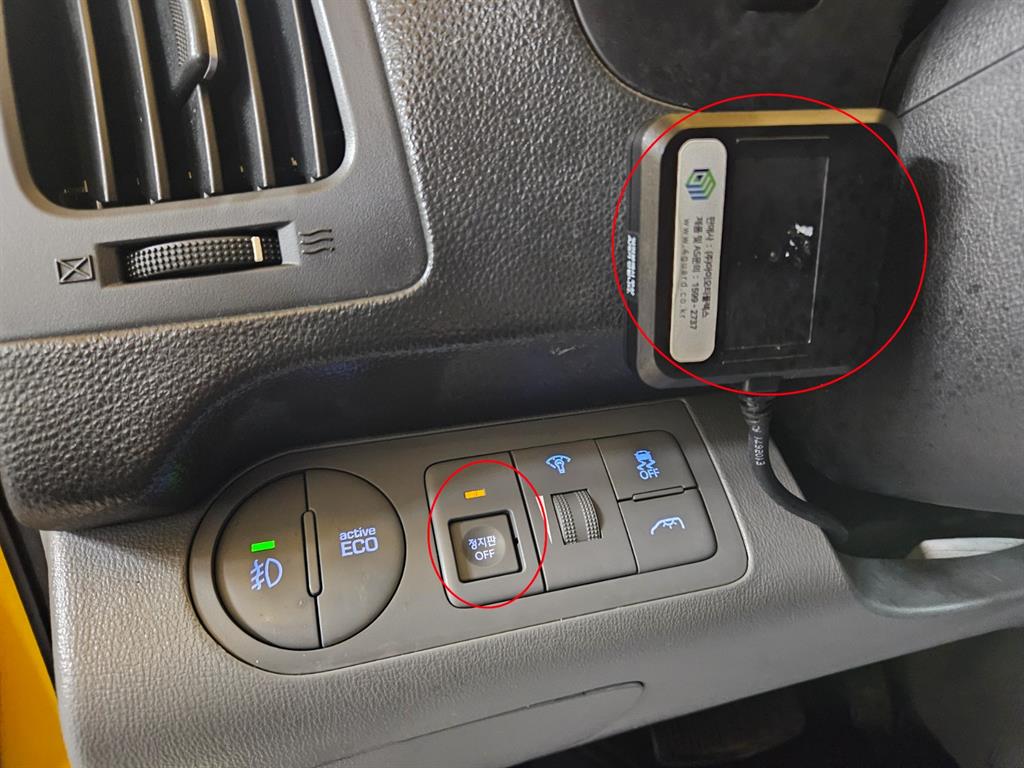 HYUNDAI Starex - Vista 8