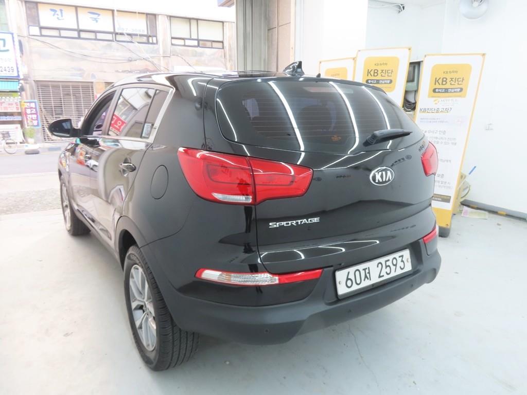 KIA Sportage - Vista 4