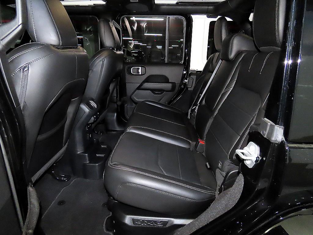 Jeep Wrangler - Vista 7