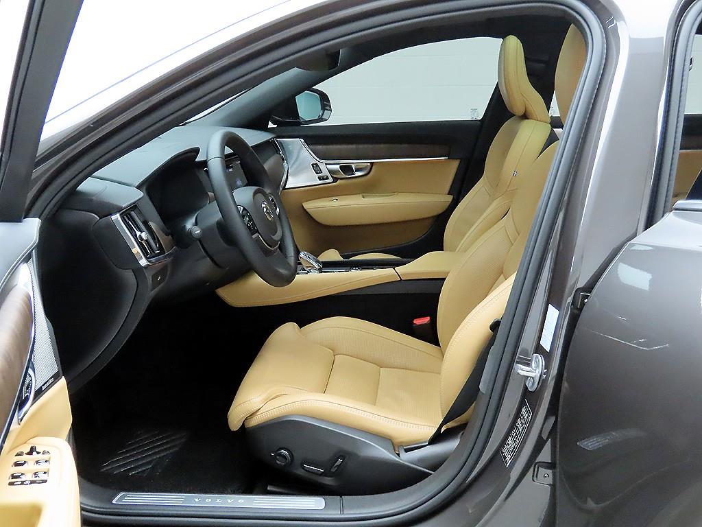 Volvo S90 2023 Negro - Importación desde Corea - HF Imports Iquique - Foto 13