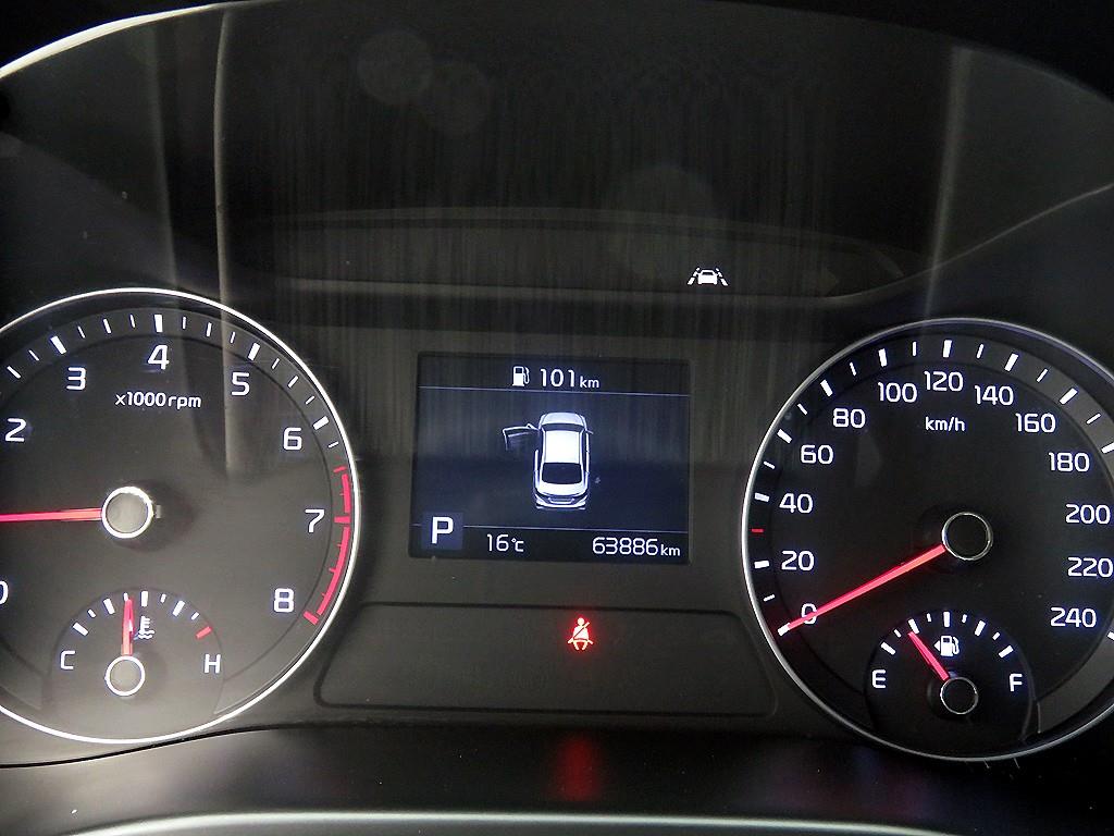 KIA K3 - Vista 11