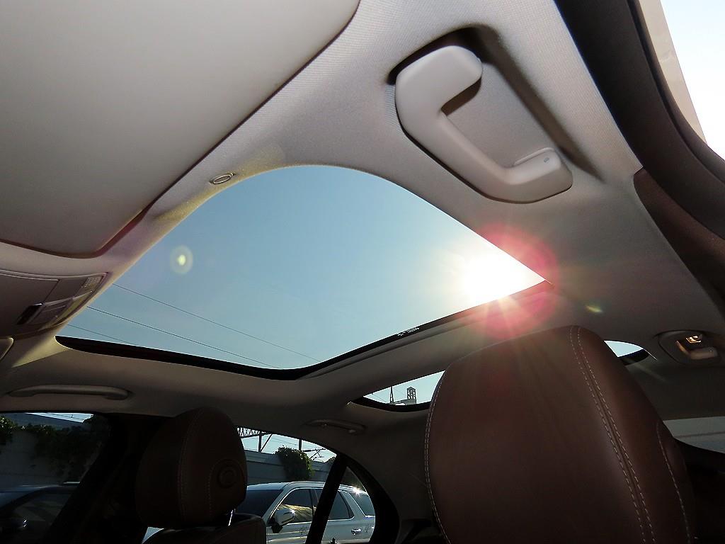 Mercedes Benz E class 2020 Blanco - Importación desde Corea - HF Imports Iquique - Foto 17