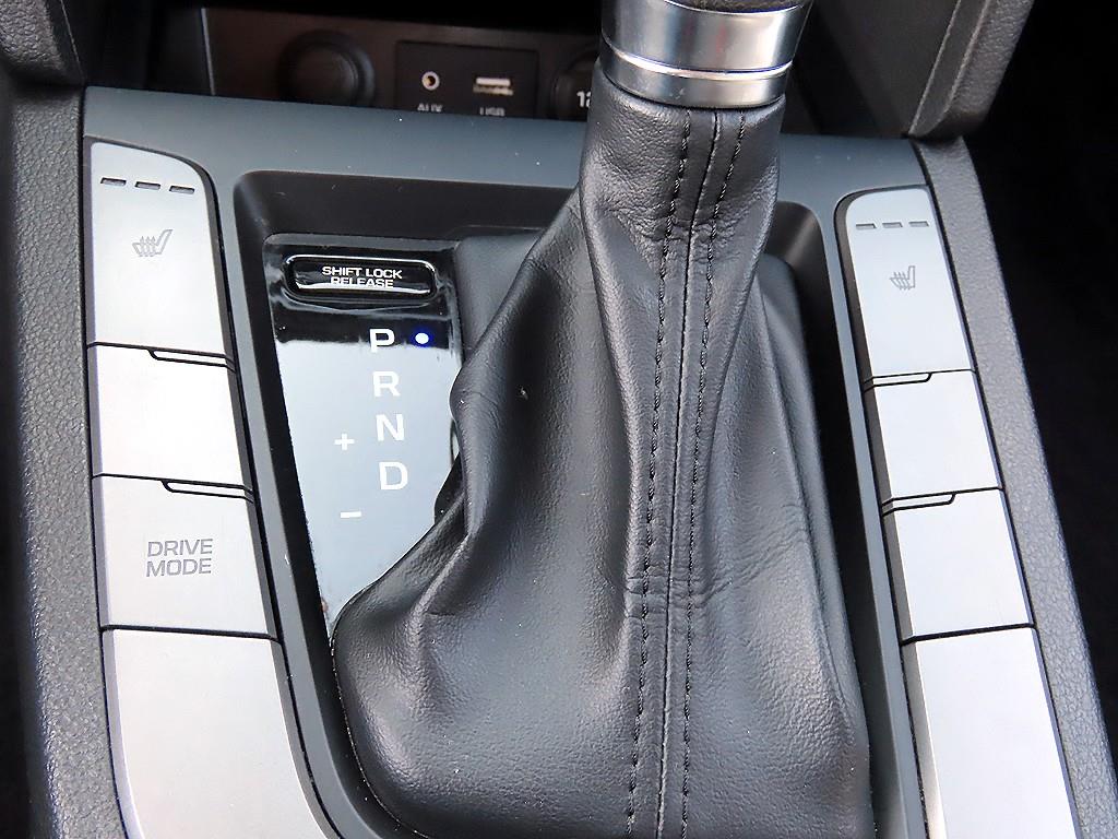 HYUNDAI Avante 2018 - Importación desde Corea - HF Imports Iquique - Foto 16