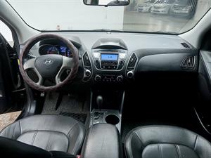 HYUNDAI Tucson - Vista 10