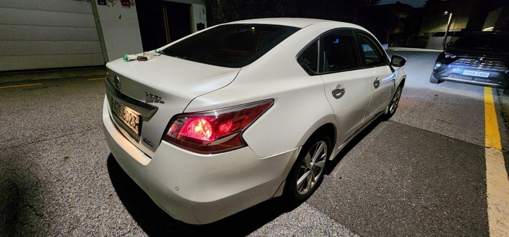 Nissan Altima - Vista 3