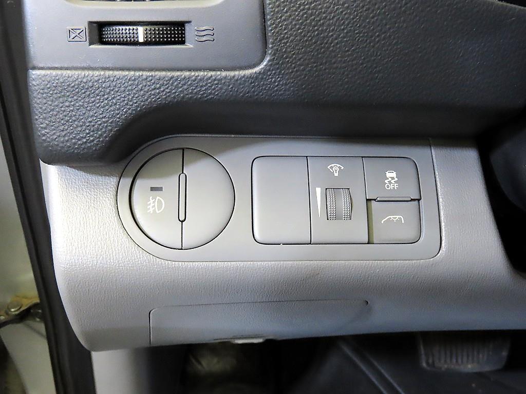 HYUNDAI Starex 2015 Plateado - Importación desde Corea - HF Imports Iquique - Foto 14