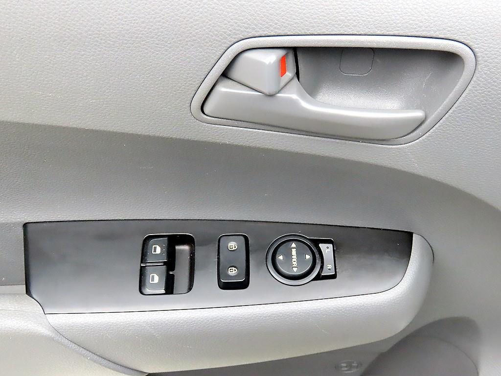 KIA Morning - Vista 11