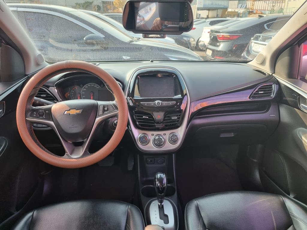 Chevrolet Spark - Vista 5